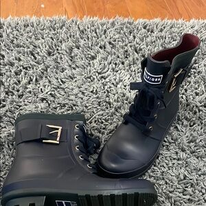 Tommy Hilfiger Women's Black Rain Boots